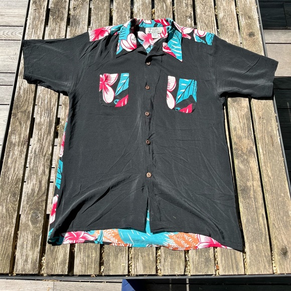 Vintage "Avanti" Hawaiian 100% Silk Shirt with Graphic - Size XL - Picture 2 of 5